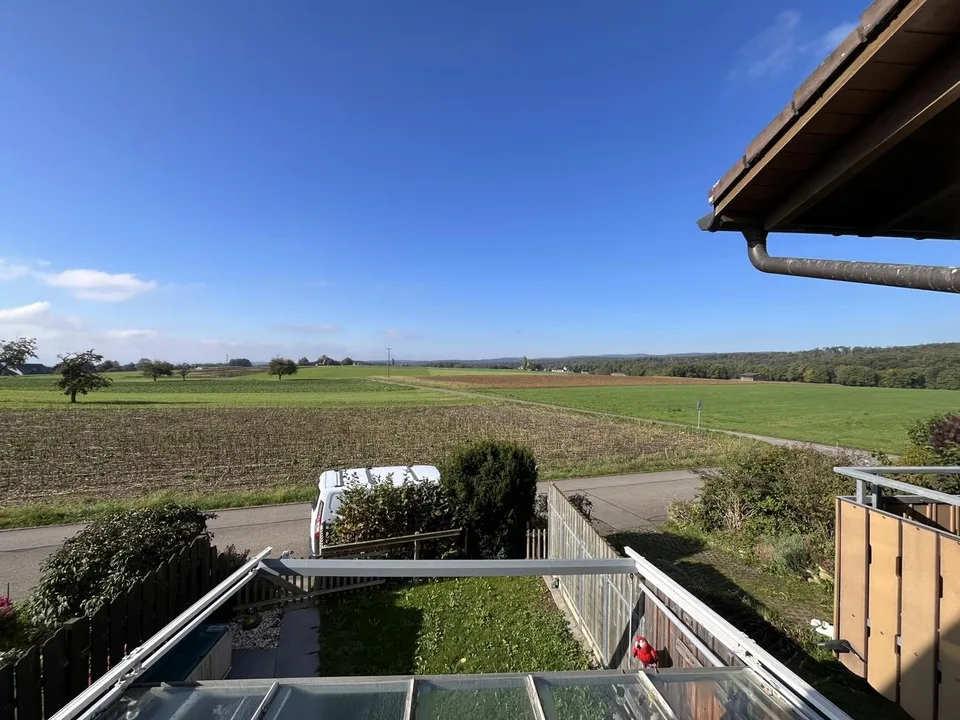 Natur und Weitsicht in Stetten SH. 4.5/5.5-Zi-Reiheneinfamilienhaus...