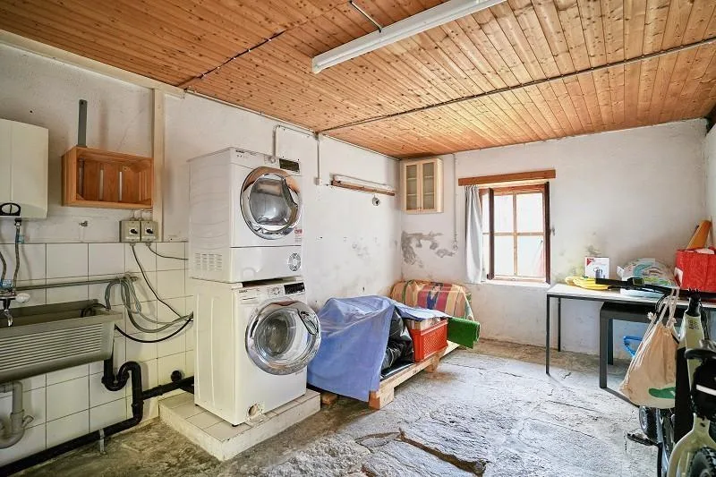 2-Familienhaus im Dorfkern mit 2- und 4-Zimmer-Wohnungen mit Nebeng... – foto 18 di 30