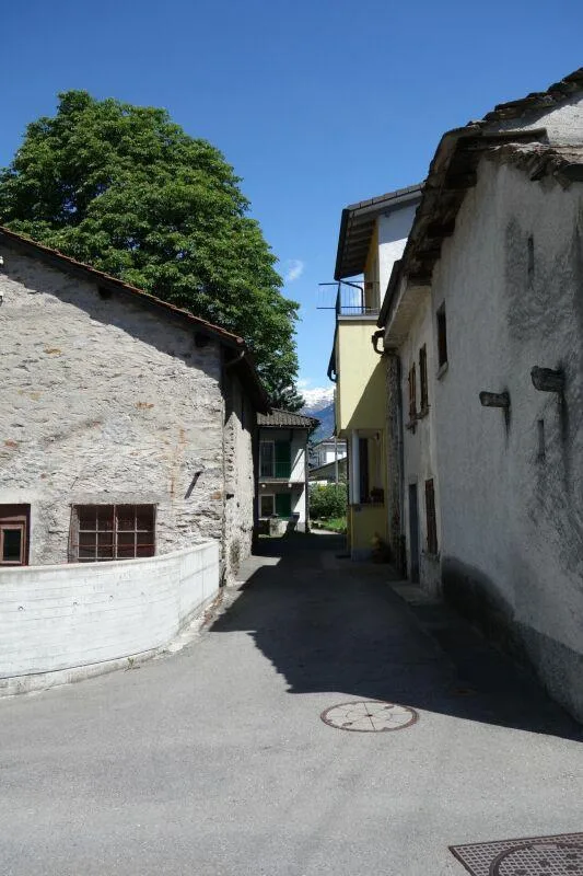 Terreno di 1289 m2 con licenza approvata