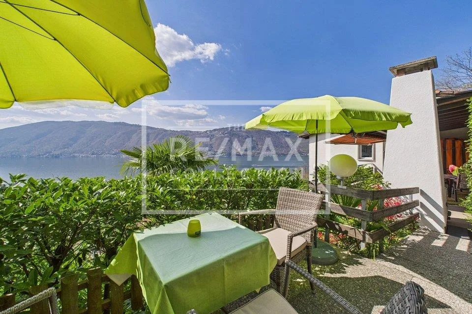 Un paradiso per le vacanze con una splendida vista sul lago