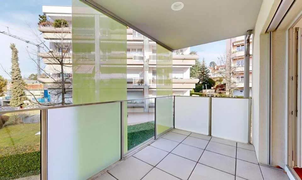 Large 4.5-room apartment in a peaceful neighborhood of Chailly – photo 7 of 11