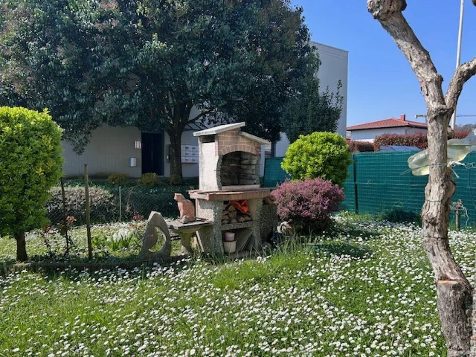 CASA A SCHIERA 4 CAMERE - GIARDINO E TAVERNA