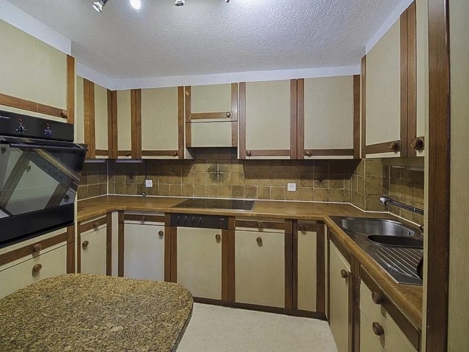 Zweifamilienhaus mit Renovationspotenzial in Seenähe – foto 11 di 13