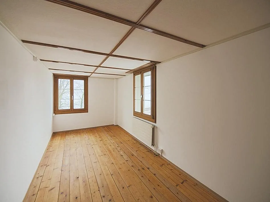 Zweifamilienhaus mit Renovationspotenzial in Seenähe – foto 9 di 13