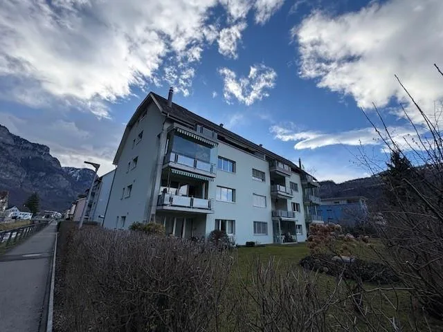 Grosszügige 4 1/2-Zimmerwohnung 123m2