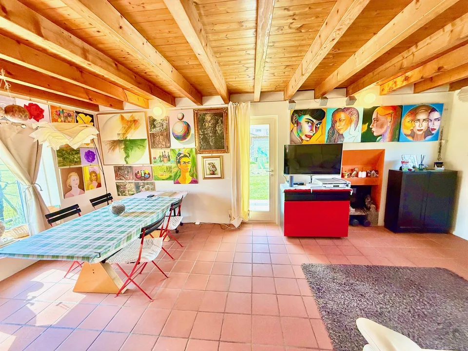 Casa unifamiliare con giardino e vista sulle montagne - Einfamilienhau