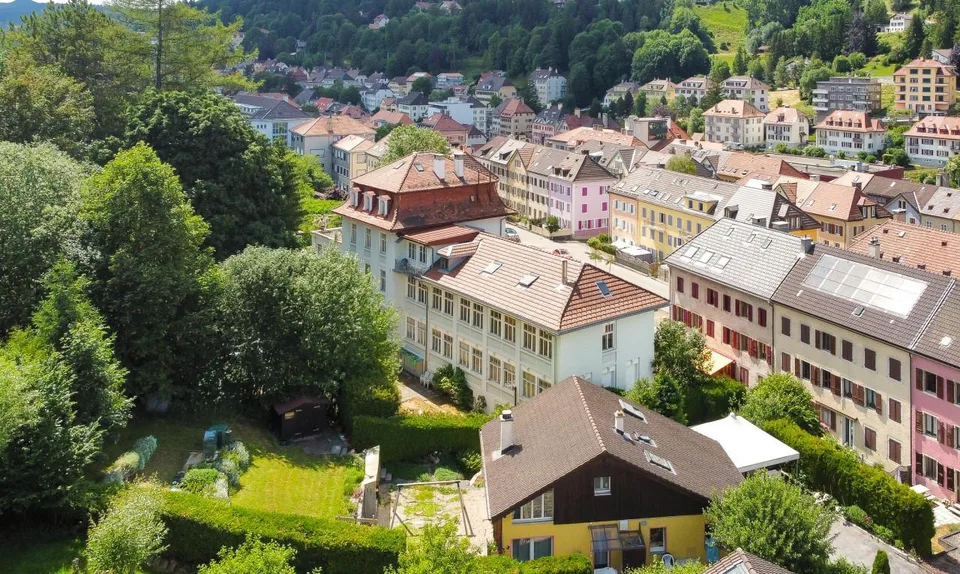 Immeuble mixte au fort potentiel – pour un projet immobilier ambitieux