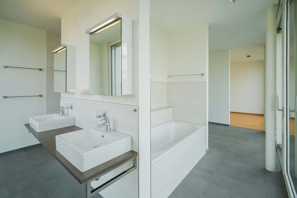 Wohngenuss der Extraklasse! Exklusive 4.5 Zimmer-Attikawohnung mit ... – foto 7 di 13