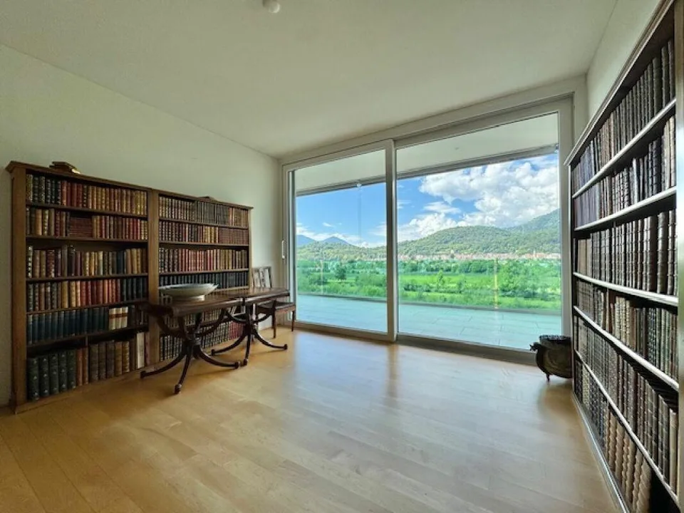 ZU VERKAUFEN IN SOLDUNO - FANTASTISCHES 4-ZIMMER-ATTIKAWHNUNG MIT A... – photo 16 sur 23