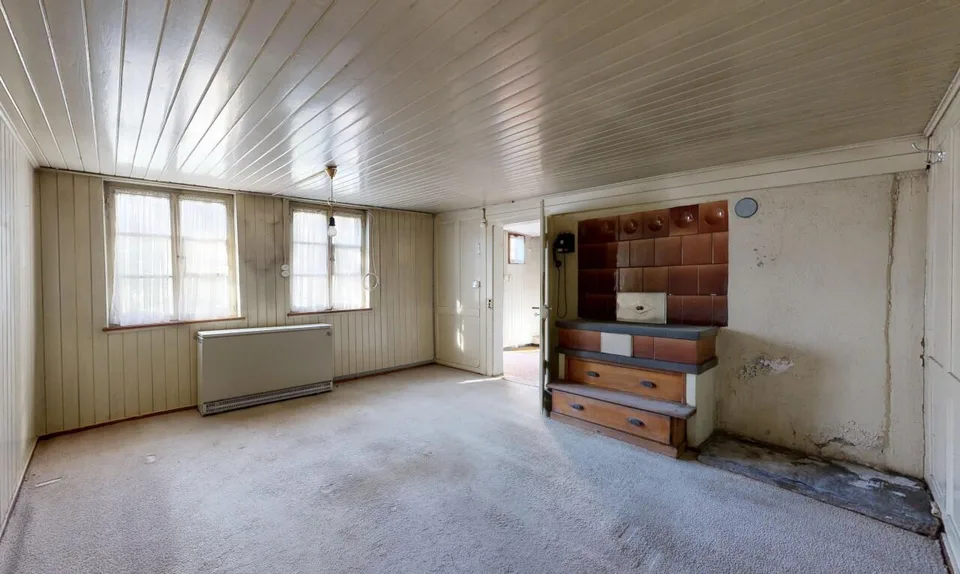 Historisches Doppeleinfamilienhaus am Waldrand mit Ausbaupotenzial