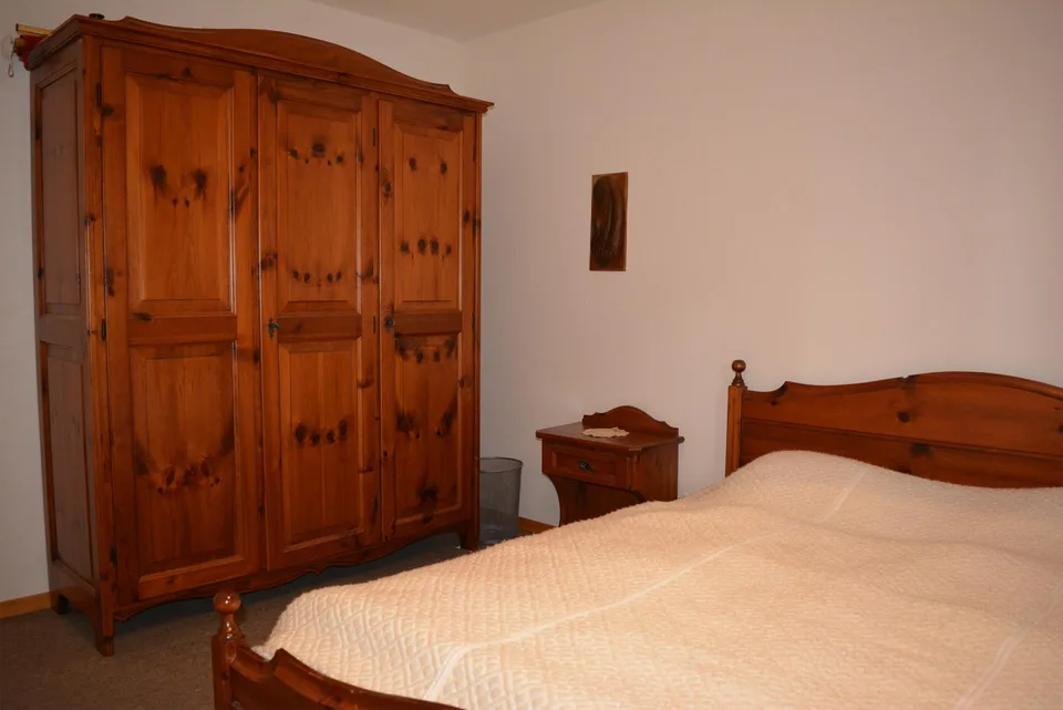 Sonnige 3.5-Terrassen-Wohnung mit grandioser Aussicht – Foto 10 von 17