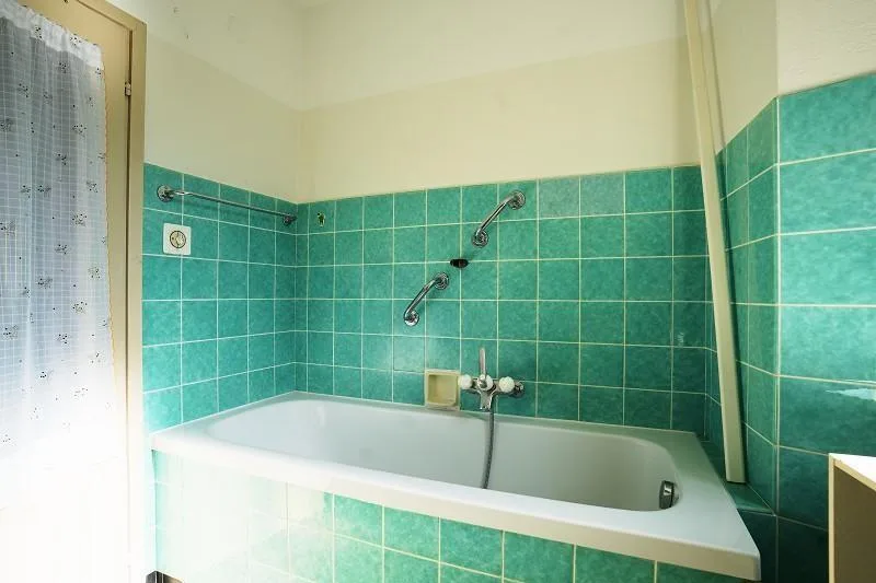 2-Familienhaus mit Rustico im Dorfkern / casa bifamiliare con rusti... – Foto 25 von 30