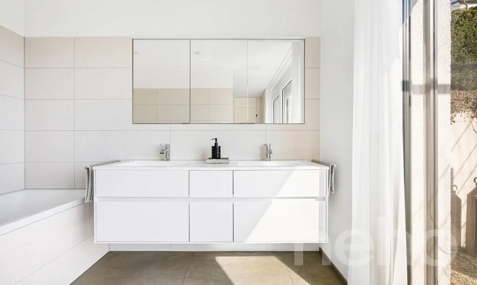 Exklusive Stadtvilla-Terrassenwohnung am Wilberg – photo 8 of 11