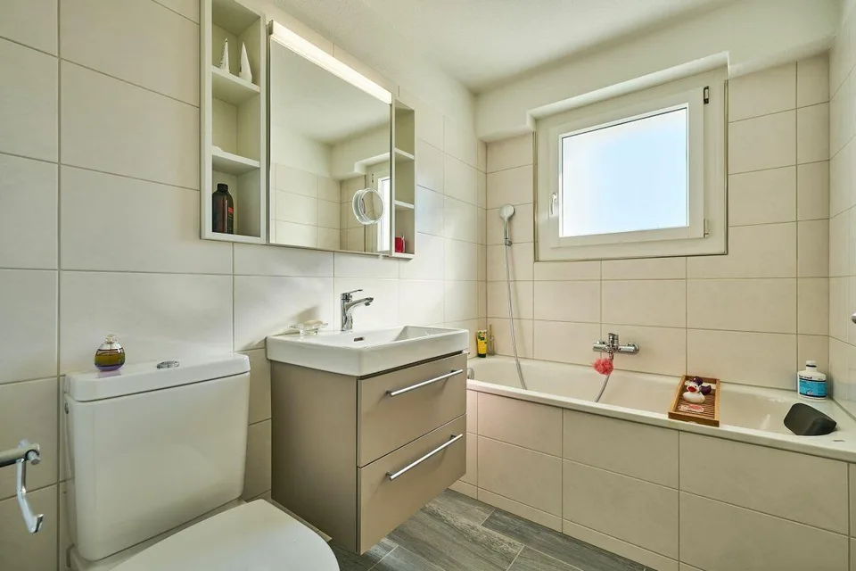 8.5-Zimmer-Einfamilienhaus mit Studio für Home-Office oder stilles ... – foto 10 di 15