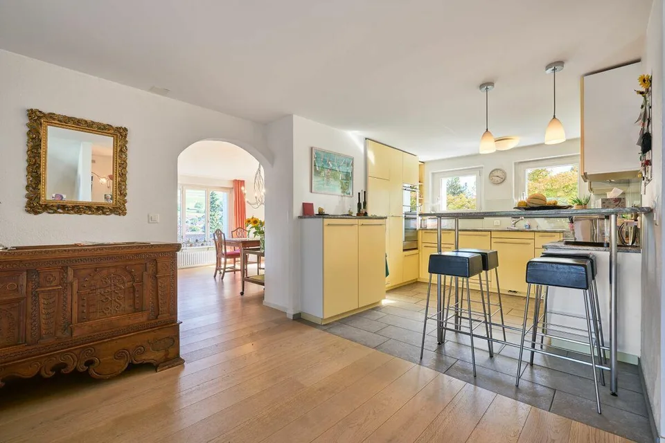 8.5-Zimmer-Einfamilienhaus mit Studio für Home-Office oder stilles ... – foto 7 di 15