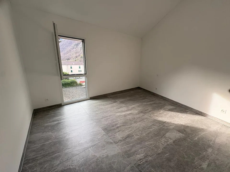 2 1/2-Zimmer-Dachwohnung / Appartamento 2,5 locali ultimo piano