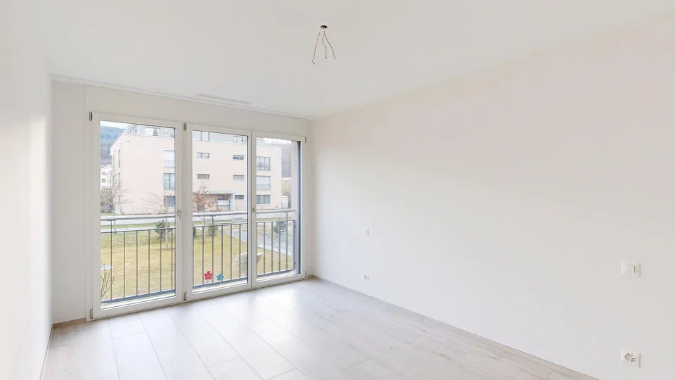 Moderne 2.5-Zimmer Eigentumswohnung mit schönem Balkon.