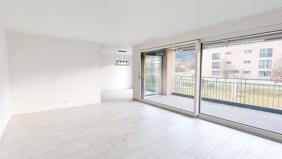 Moderne 2.5-Zimmer Eigentumswohnung mit schönem Balkon.