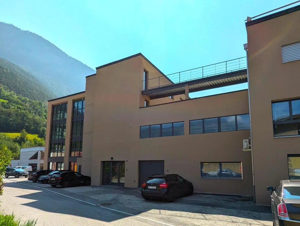 Gewerbe- und Büroflächen im aufstrebenden Industriegebiet