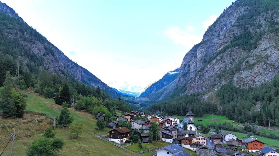 Baugrundstück an ruhiger Lage im Mattertal