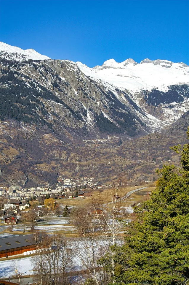 Fantastisches Bauland in ruhiger und unverbaubarer Lage – Foto 7 von 11