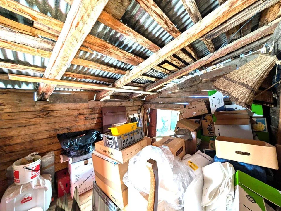 Stall-Scheune im typischen Walliserstil – foto 6 di 9