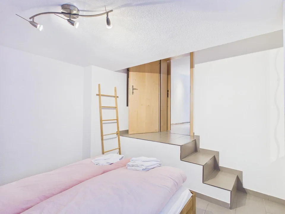 Schmucke Wohnung in Randa bei Zermatt – Foto 7 von 10