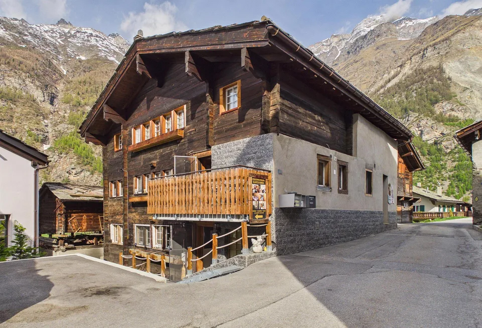 Schmucke Wohnung in Randa bei Zermatt – Foto 8 von 10