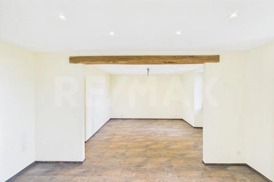 DA VENDERE - Casa indipendente con vista panoramica a Colla – Foto 8 von 13