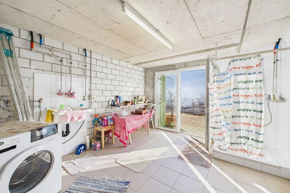 Casa unifamiliare moderna e spaziosa con ampi locali accessori a Mo... – Foto 10 von 13