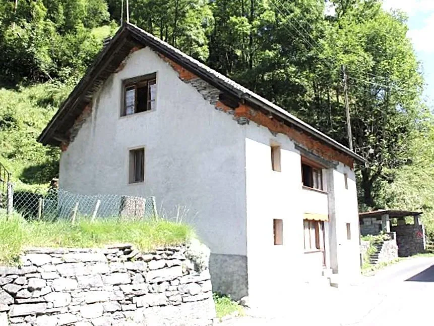 5 1/2-Zimmer-Einfamilienhaus mit Gartensitzplatz / Rustico di 5 1/2...