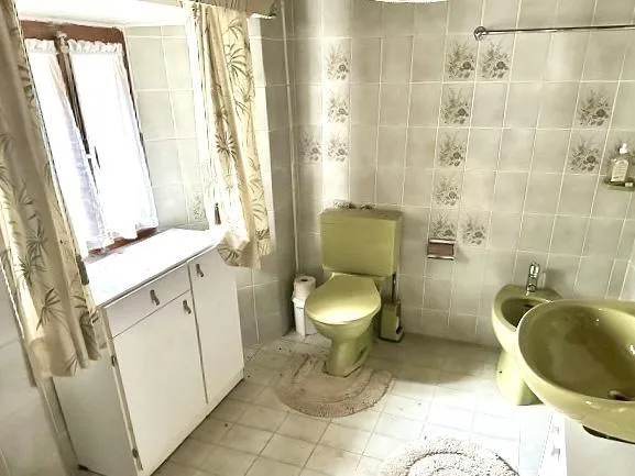 5 1/2-Zimmer-Einfamilienhaus mit Gartensitzplatz / Rustico di 5 1/2... – Foto 18 von 29