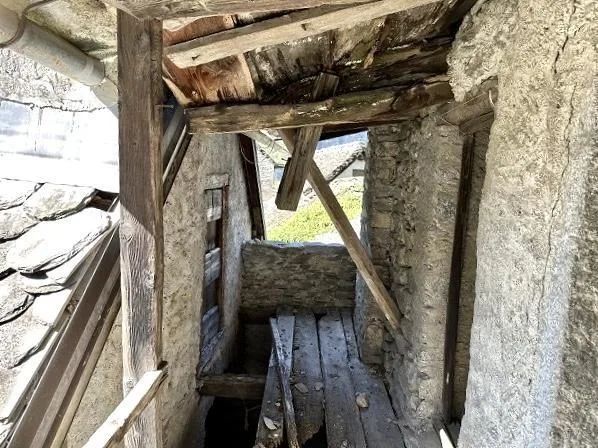 2-Zimmer-Dorfhaus zum Ausbauen / casa di 2 locali nel nucleo da ris... – Foto 13 von 22