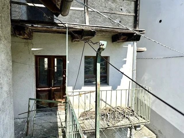 2-Zimmer-Dorfhaus zum Ausbauen / casa di 2 locali nel nucleo da ris... – Foto 12 von 22