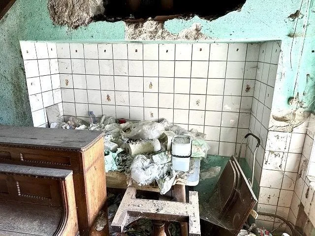 2-Zimmer-Dorfhaus zum Ausbauen / casa di 2 locali nel nucleo da ris... – Foto 8 von 22