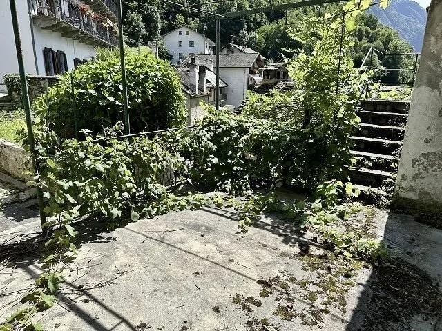 2-Zimmer-Dorfhaus zum Ausbauen / casa di 2 locali nel nucleo da ris... – Foto 17 von 22