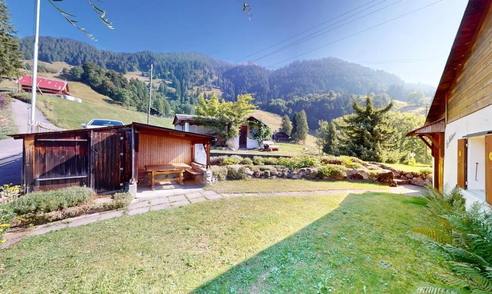 Helles Chalet mit atemberaubendem Bergblick