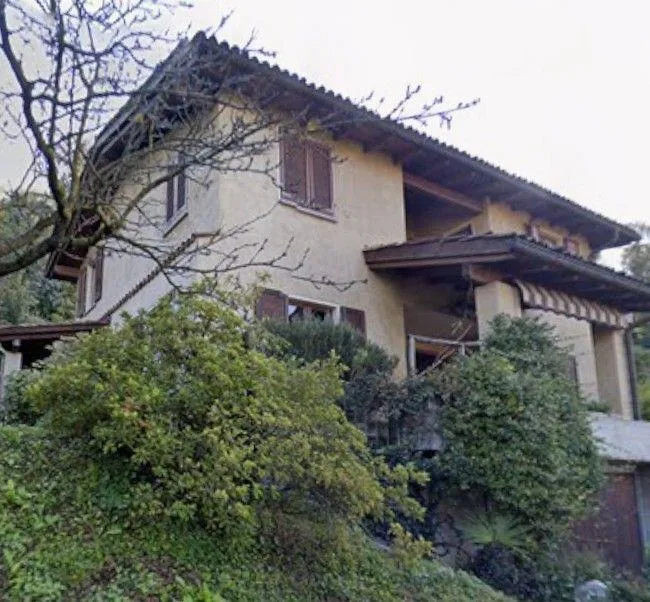 *Casa unifamiliare*