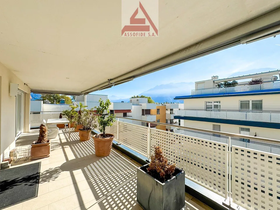 Attika-Wohnung mit Panoramaterrasse / Attico con terrazza panoramica