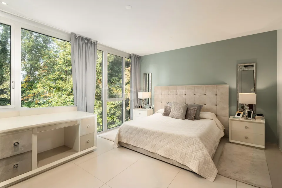 SPLENDITO TRIPLEX CON PIACEVOLE PRIVACY