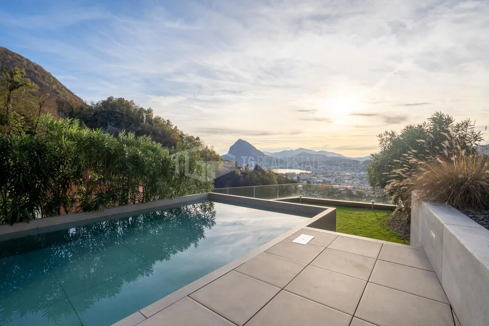 VILLA ESCLUSIVA CON VISTA PANORAMICA SUL LAGO DI LUGANO