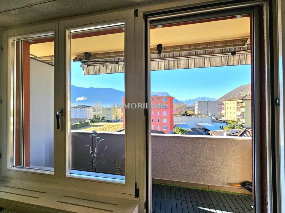 Ferienwohnung am Park, ruhig, Weitblick, niedrige Spesen, Stellplatz