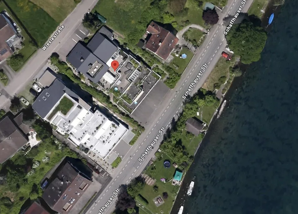 TERRASSENWOHNUNG MIT FANTASTISCHER RHEINSICHT