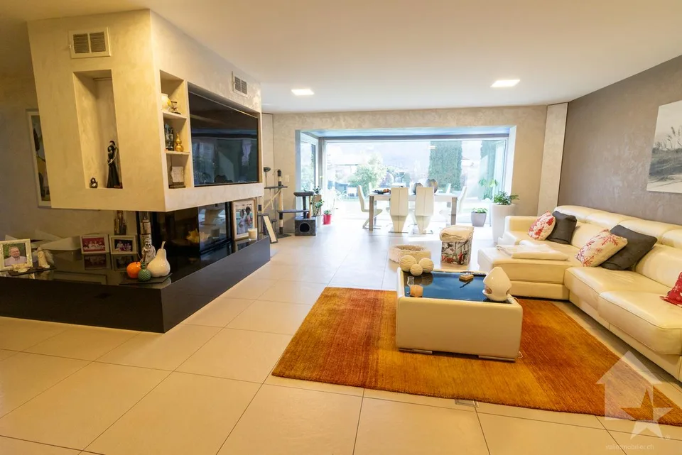 Magnifique villa en PPE avec grand jardin et sous-sol