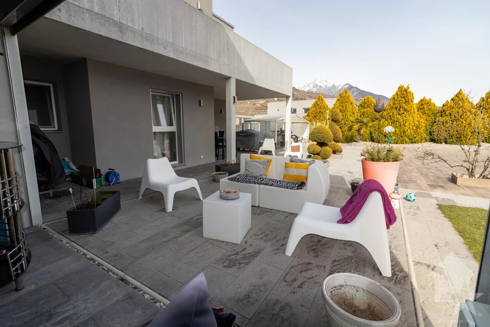 Magnifique villa en PPE avec grand jardin et sous-sol – Foto 25 von 30