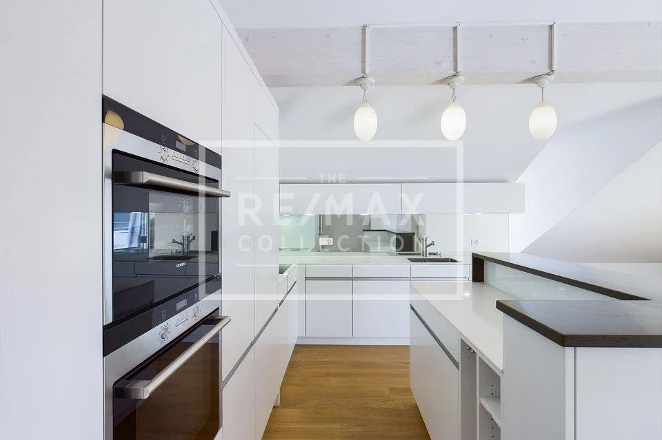 Attico di lusso nella nobile Villa Balli – Foto 11 von 13