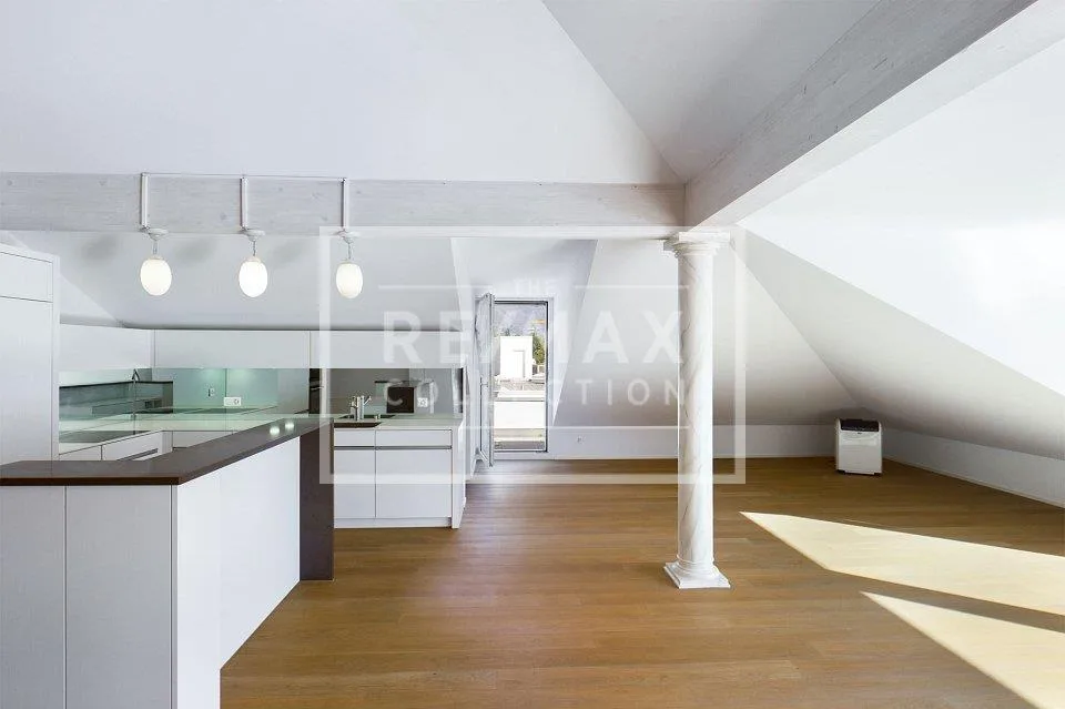Attico di lusso nella nobile Villa Balli – Foto 10 von 13