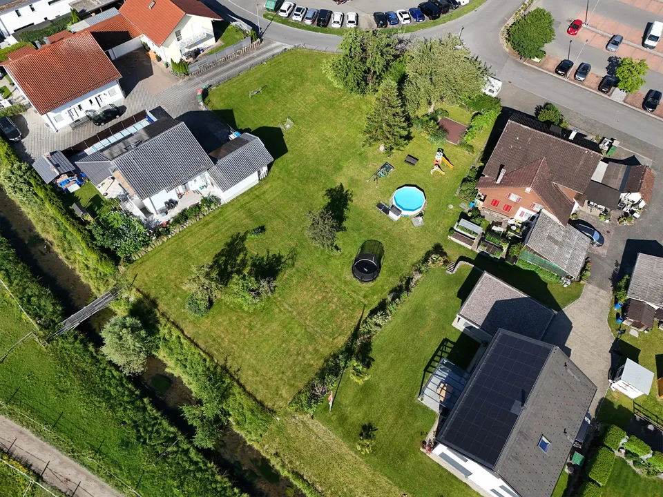 Baulandparzelle in Wohn- und Gewerbezone