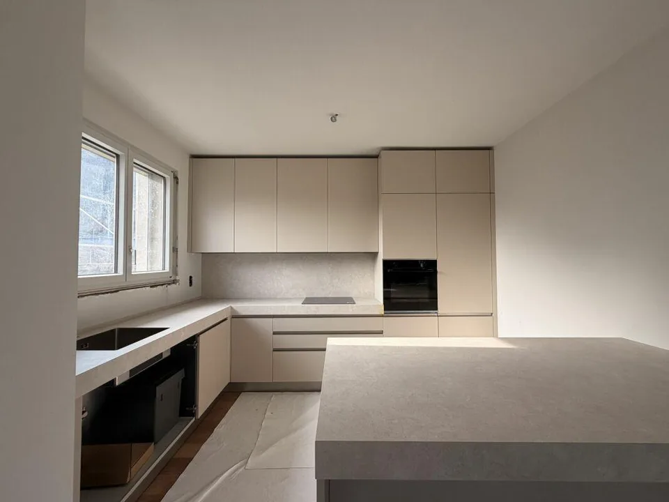 LUGANO-LORETO · RESIDENZA CASSARINETTA · 5.5 LOCALI ALTO STANDING V...