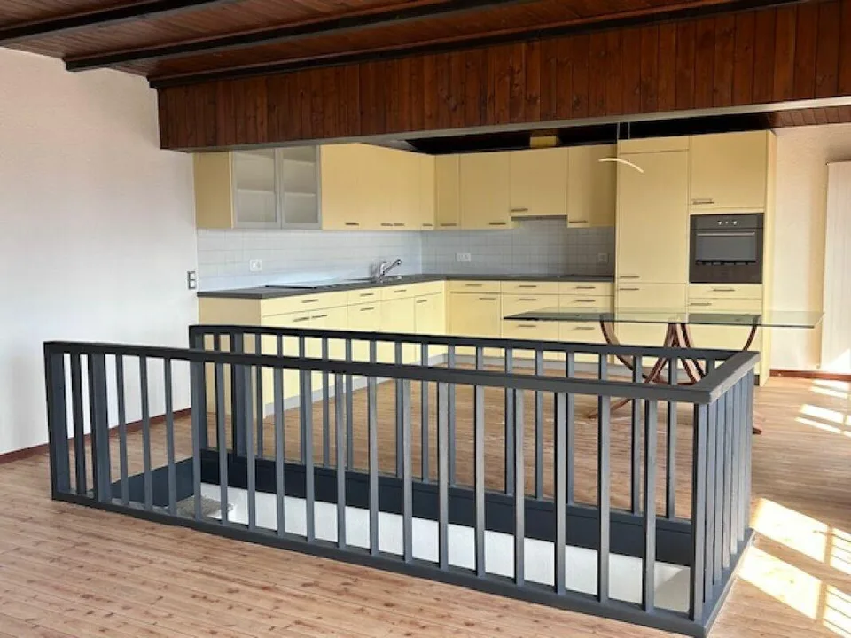 GRANDE CASA CON DUE APPARTAMENTI - GIARDINO E VISTA SPETTACOLARE – foto 18 di 27